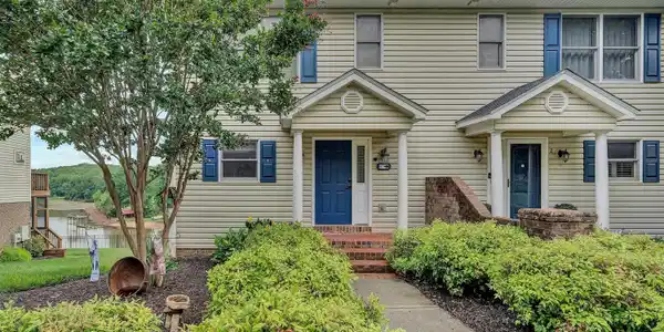 375 Cambridge CT