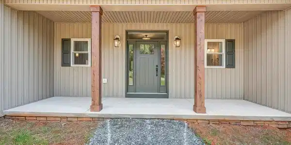 Image 2: Front Entry