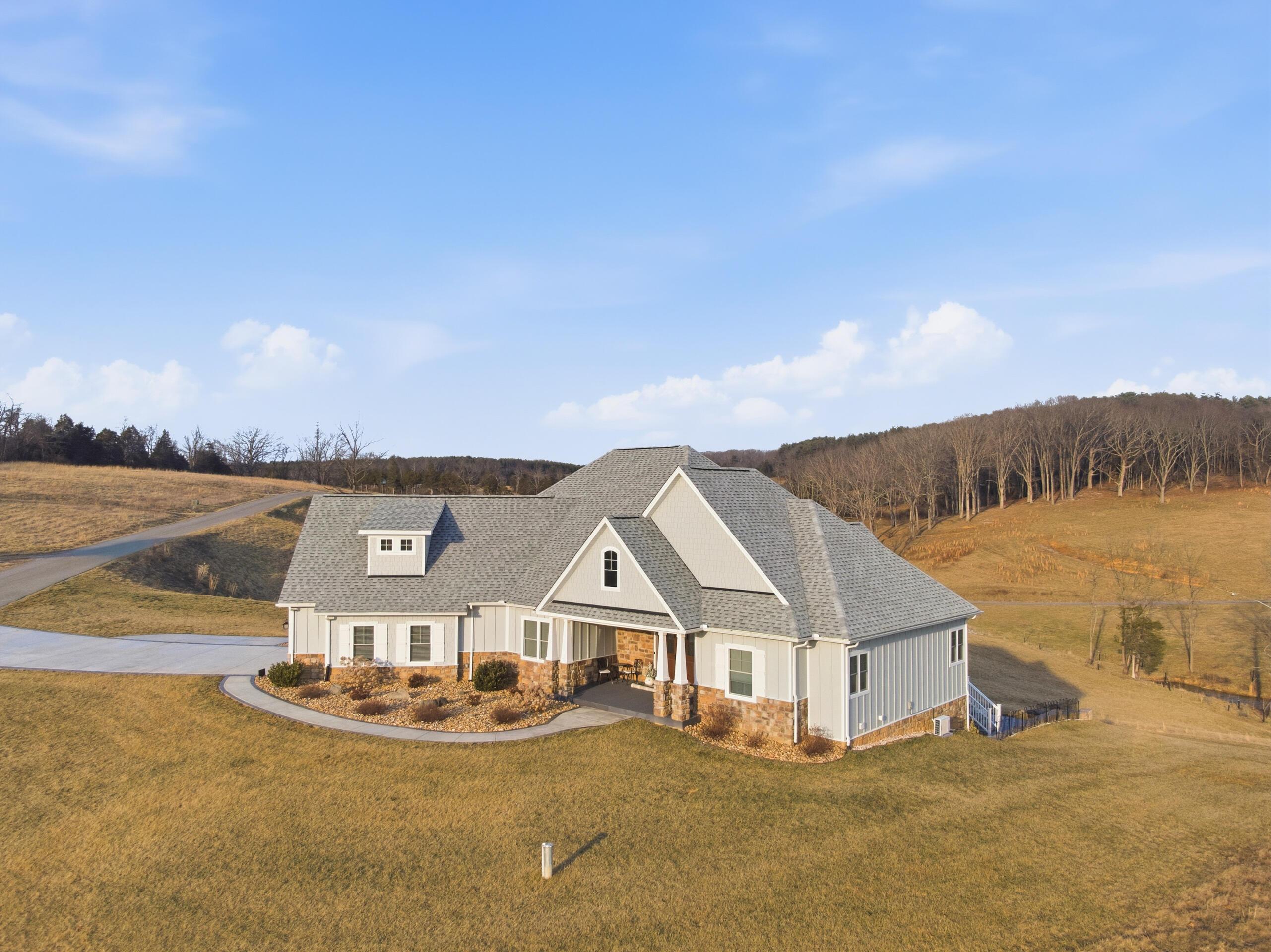 Image 3: 3-6671-Tanager-Ln-Dublin