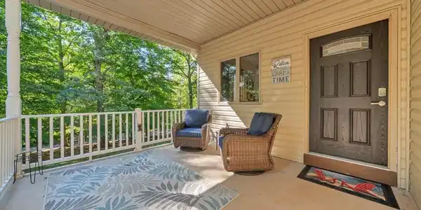 109 Creeden DR