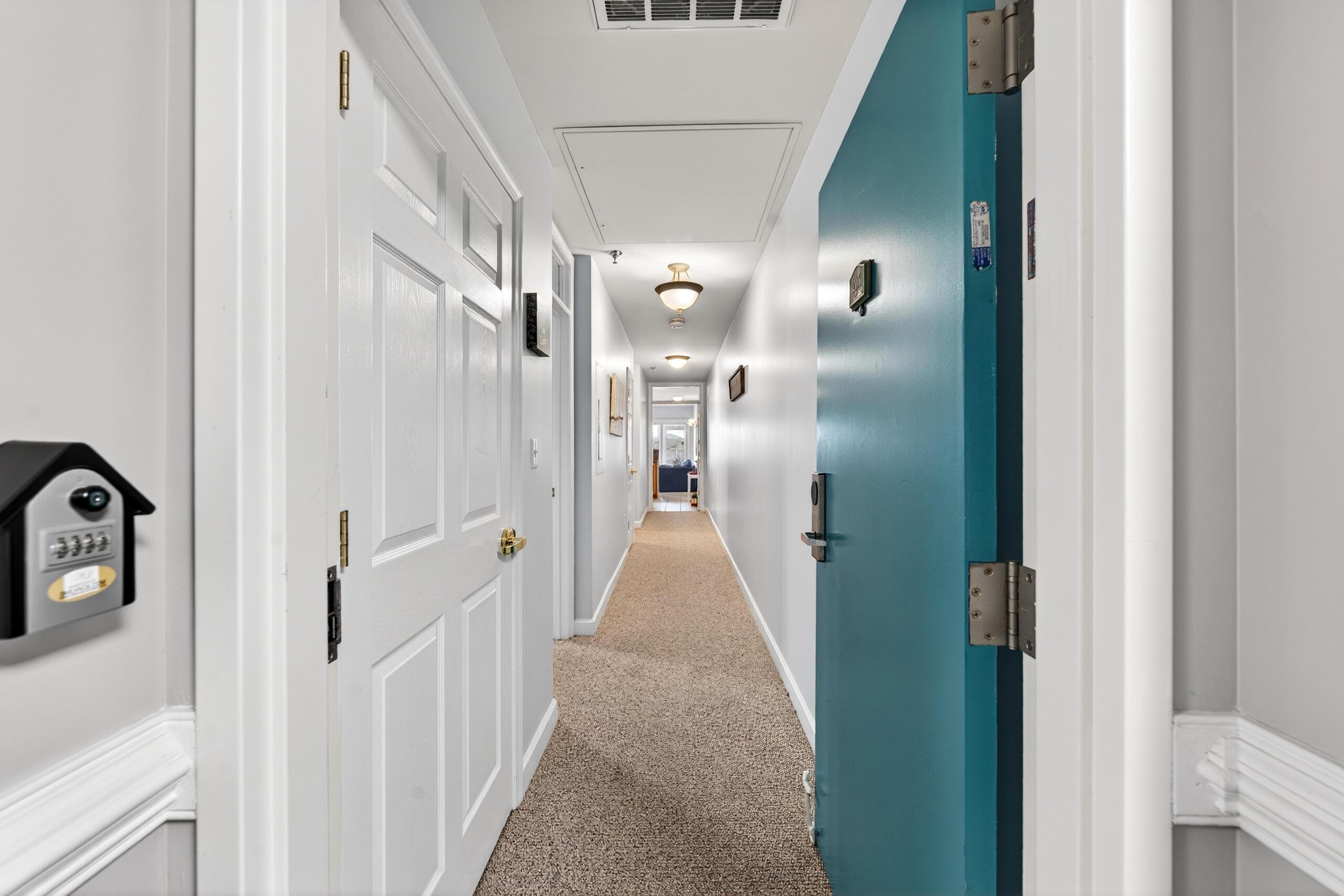 Image 3: Condo Entrance