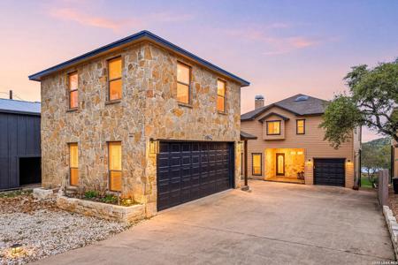2633 LAKEVIEW DR