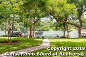 610 WOODLAKE DR