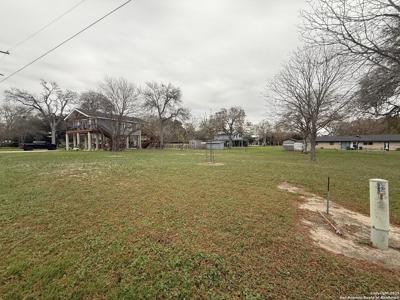 112 Lake Forrest Dr.