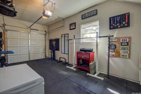 1577 Whispering Hills
