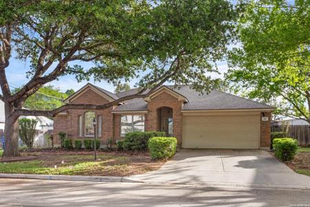 955 River Hill