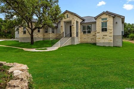 1465 Ironwood Rd