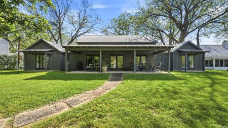 3364 N State Highway 46