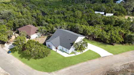 664 Rolling Hills