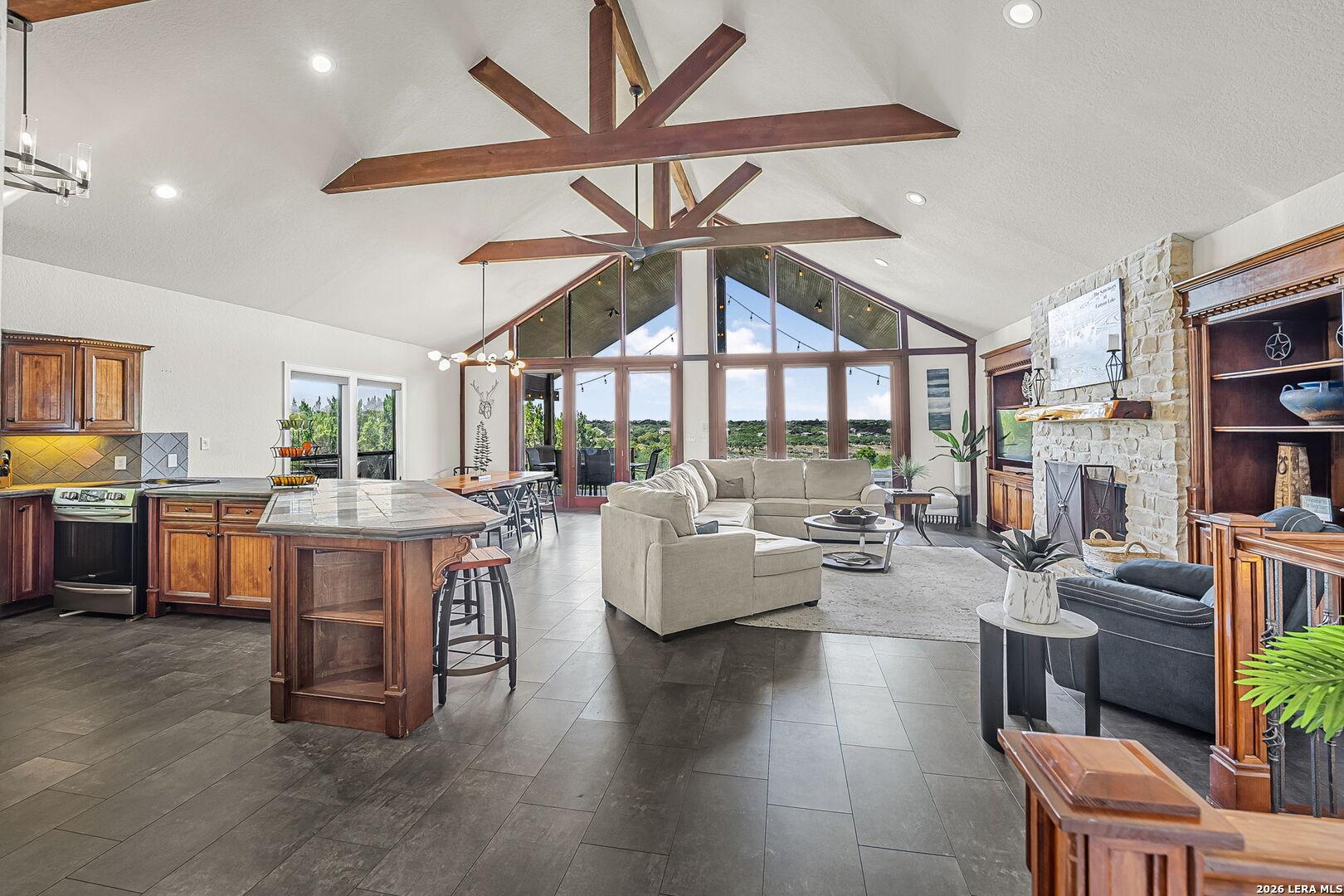 Image 2: Open Concept