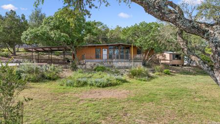 1035 Sweetwater