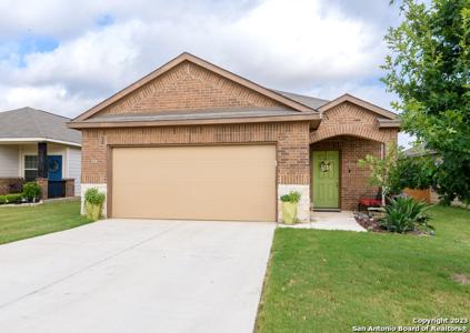 114 Buttercup Bend