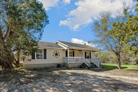 1456 Green Meadow