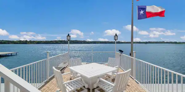 100 Waterway