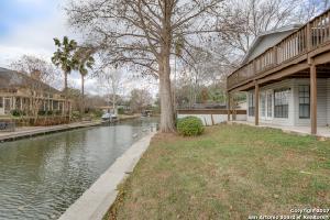 137 TRELAWNEY ST