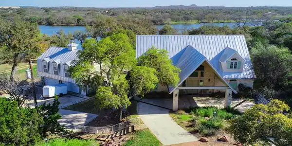 429 Del Mar Dr