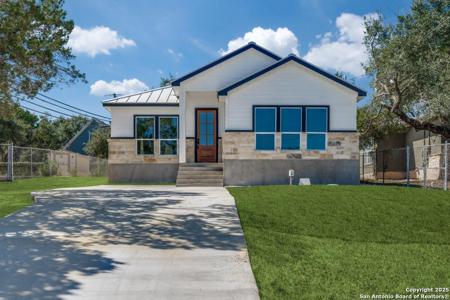 1275 Dawnridge Dr.