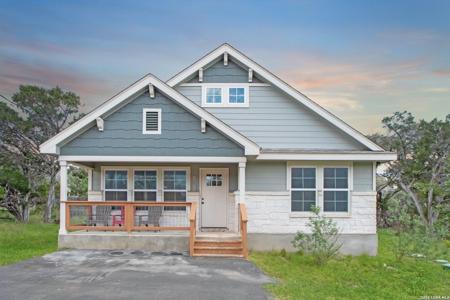 1033 EAGLE FLIGHT DR