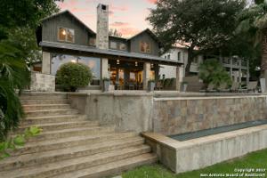 800 Lakeview Trl