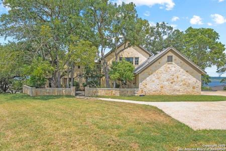 169 Shores Point