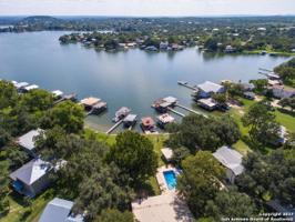 250 E Lakeshore Dr