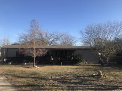 901 TONKAWA CIR