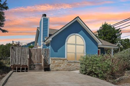 1187 Green Hill Dr