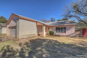 611 Magnolia Ln