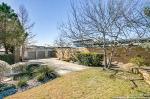 125 Applehead Island Dr