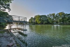 805 REILEY RD