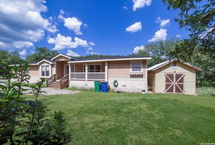 5715 Chimney Rock