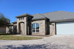 239 RIVER PARK DR
