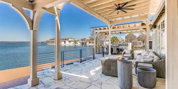 114 Moon Isle