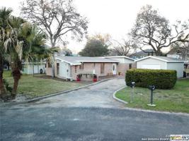 138 TRELAWNEY ST