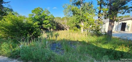 1697 winding creek