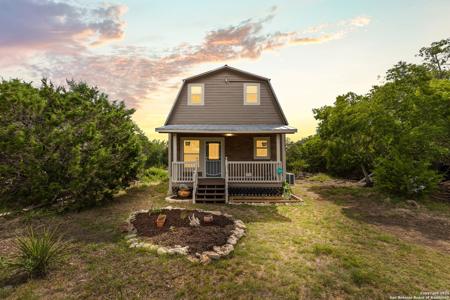 1698 Sorrel Creek