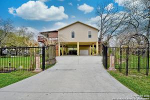 575 TURTLE LN