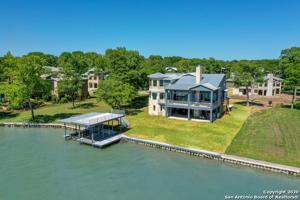 110 CYPRESS COVE