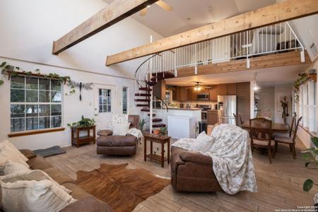 411 Lake Park
