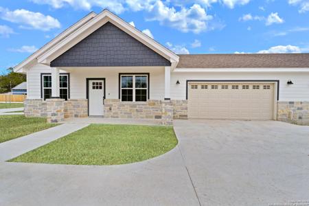 224 ALVES LN