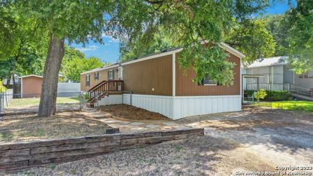119 DEER LN