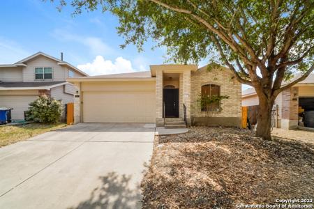 2372 MEDINA DR