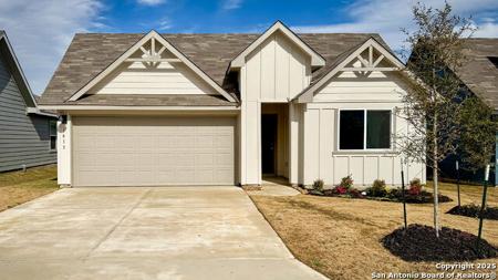 1613 LAYNE LOOP