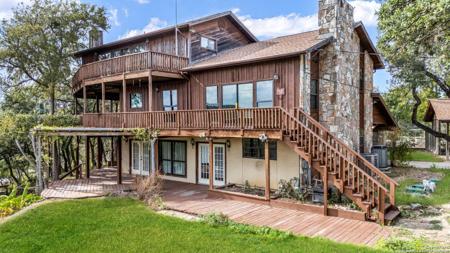 642 Lakebreeze