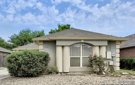 216 DOGWOOD DR
