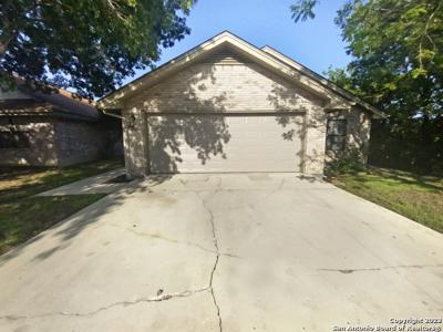 1718 NORTHCREST DR