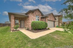 1379 Fall Cover St