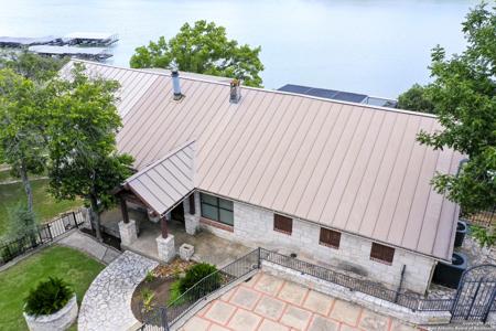 481 Private Road 2610