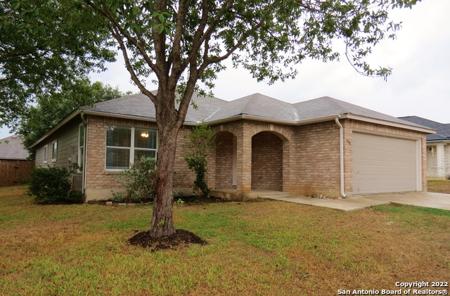 1140 Stone Bluff