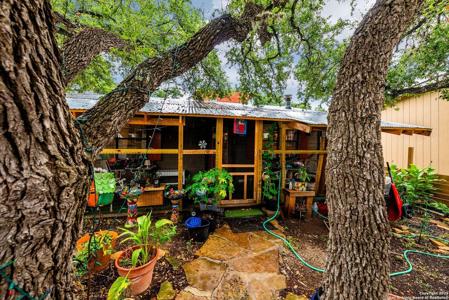335 Flatrock